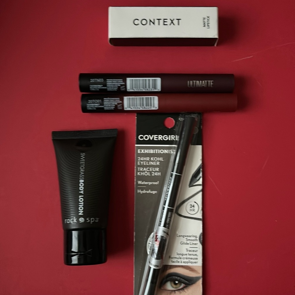 Lot of new makeup / body lotion